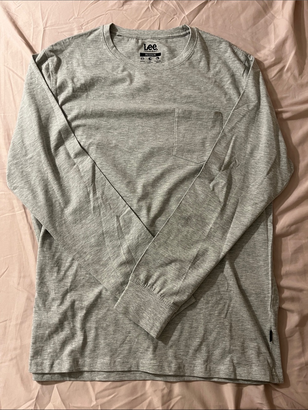 Lee Men’s Long Sleeve Pocket Tee